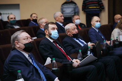 Александр Ведерников: ректору Байкальского госуниверситета предстоит решить много серьезных задач